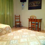 León Casa de hóspedes 2*